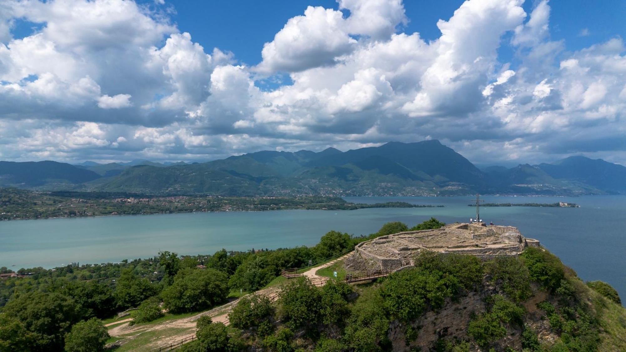 Agriturismo La Filanda Манерба-дель-Гарда Екстер'єр фото