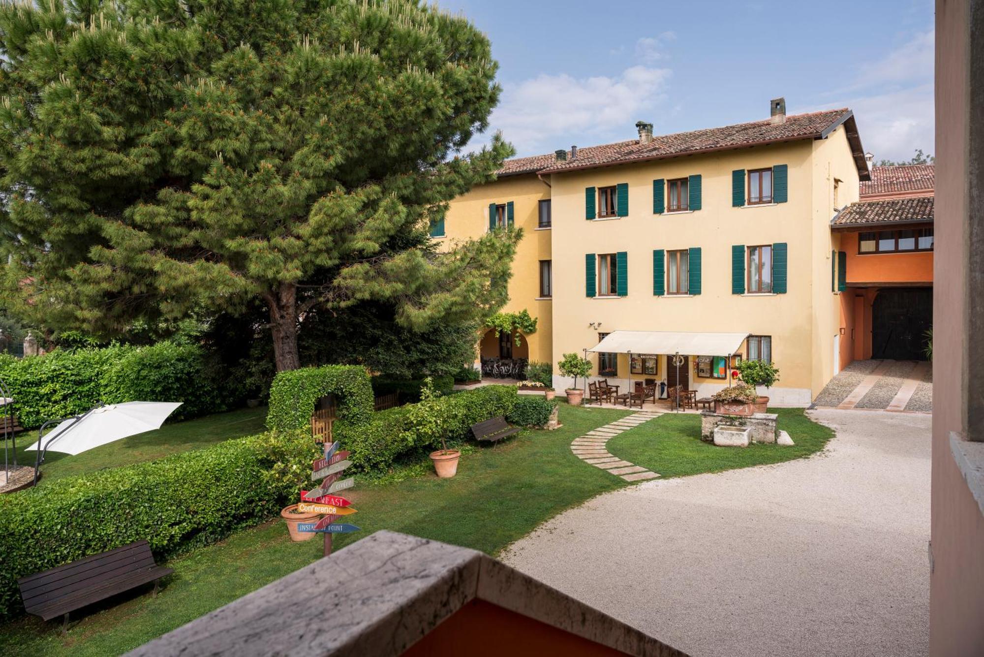 Agriturismo La Filanda Манерба-дель-Гарда Екстер'єр фото